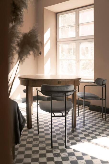 Elegant Apartment In The City Center فروتسواف المظهر الخارجي الصورة